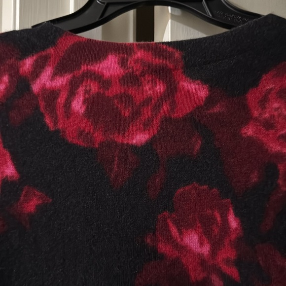 Talbots pure cashmere rose 3/4 sleeve sweater - Picture 9 of 10